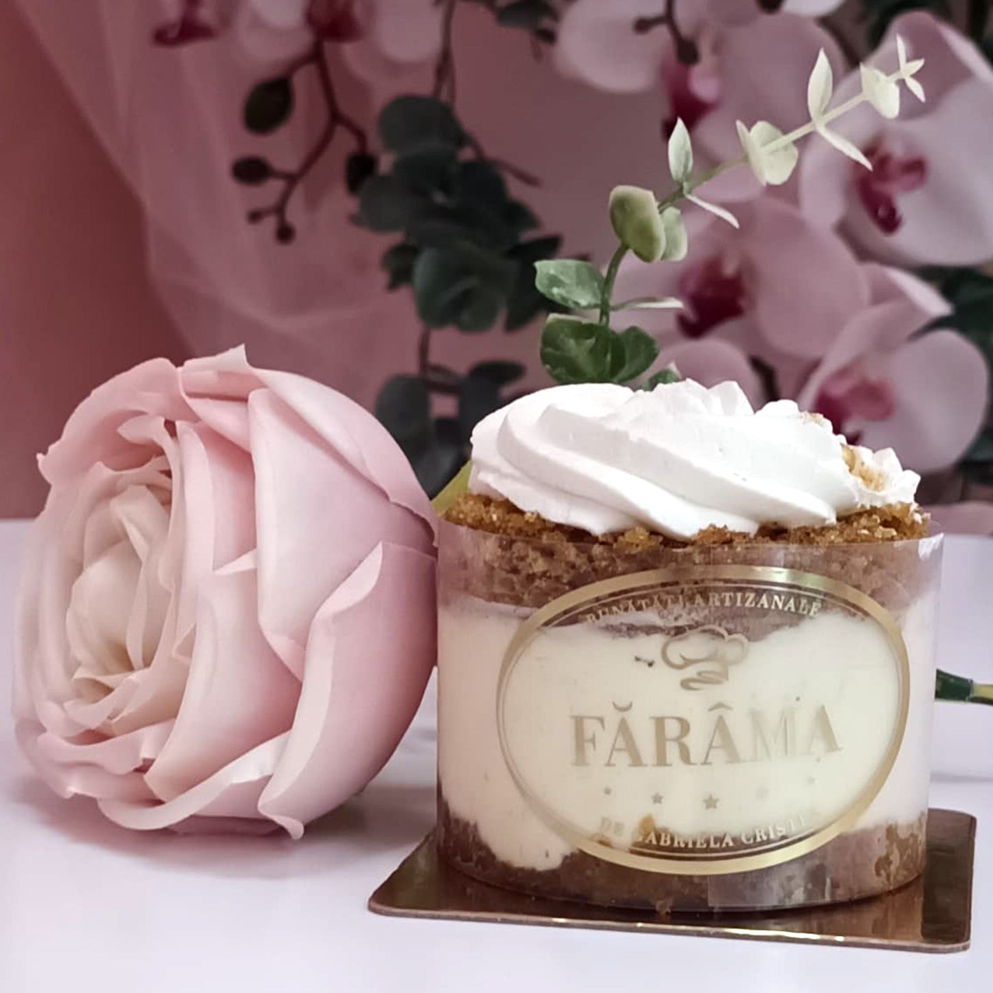 Mono-porție carrot cake