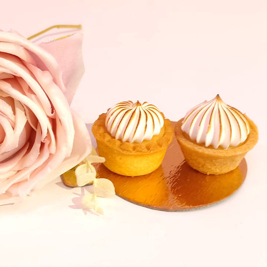Mini tarte cu bezea și lămâie